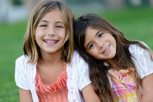 The dentist in Marshall provides children’s dental care. 